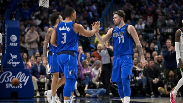 Luka Doncic, Grant Williams, Dallas Mavericks